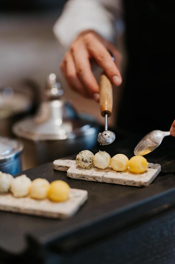 Hostellerie De La Pointe Saint-Mathieu - Spa & Restaurant بلوغونفولان المظهر الخارجي الصورة